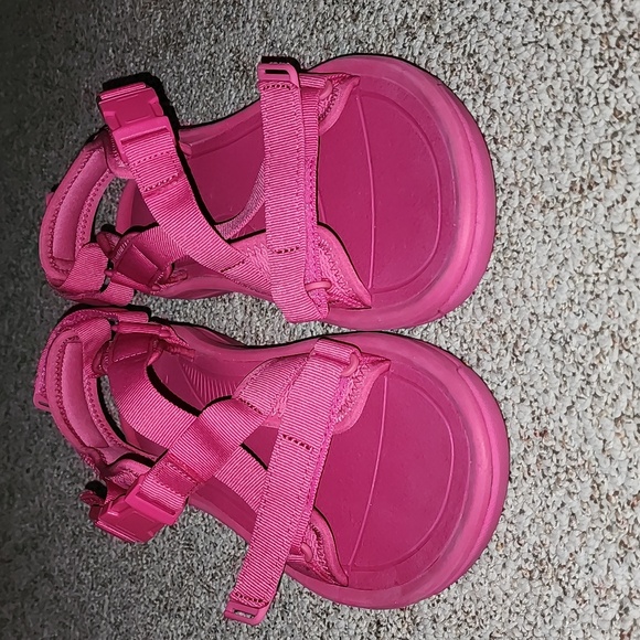 Teva Shoes - NWOT TEVA Hurricane Verge Bubble Gum Pink Sandals- RARE SIZE! size 13 barbiecore